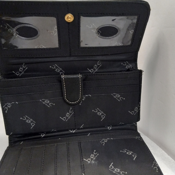 Boc Born Concept Wallet Womans Black & White trifold - Picture 3 of 8